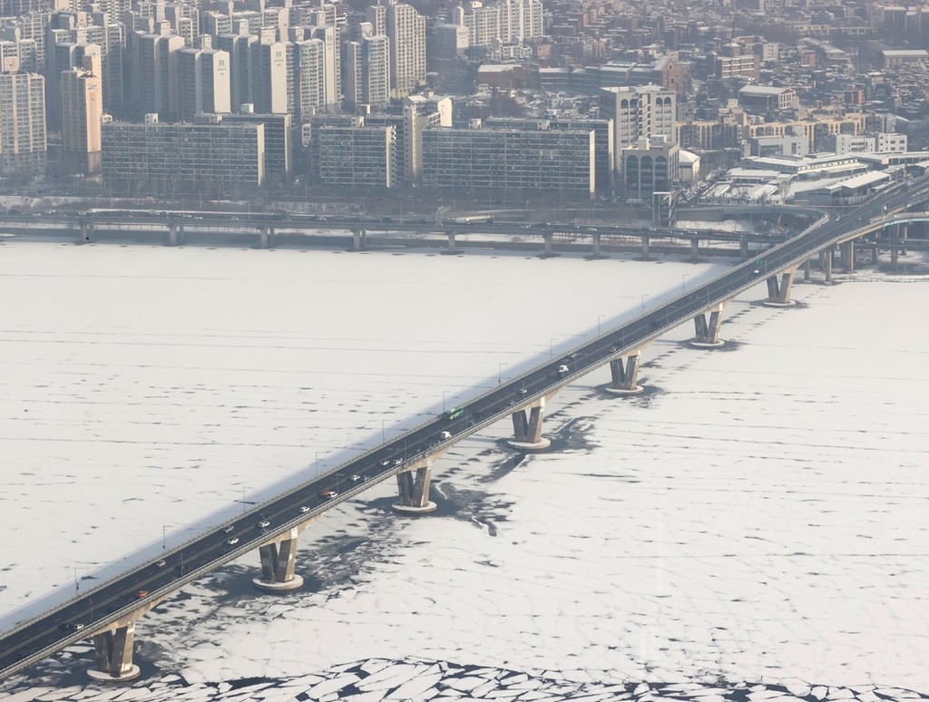 冰雪相集 南韓體感溫度低至 15度漢江結冰似冰雪世界 Ezone Hk 網絡生活 生活情報 D