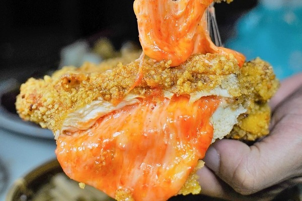 【台灣掃街】台灣人氣酥炸小食專門店 熱賣爆漿明太子芝士雞扒!