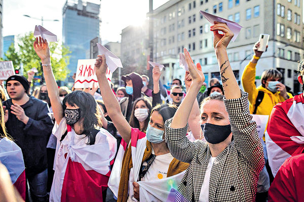 被捕白俄異見記者拍片認罪 其父稱子遭威脅