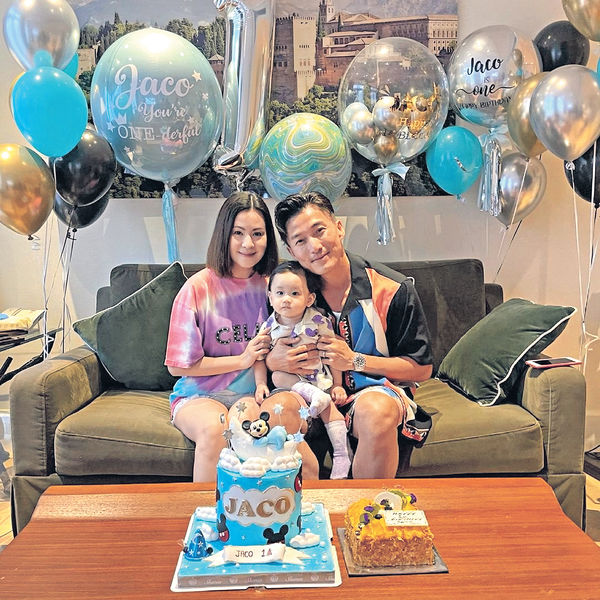 囝囝一歲生日 陳山聰盼兒子有快樂童年