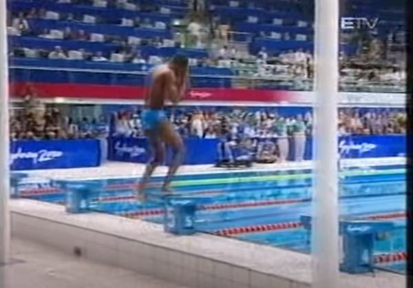 當年奧運｜奧運前9個月始學識游水 非洲泳手創最慢紀錄藏勵志故事