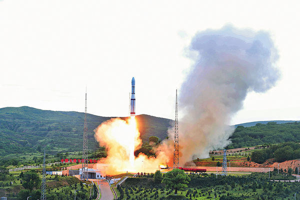 傳解放軍8月試射超高音速導彈 中國太空武器 令美吃驚