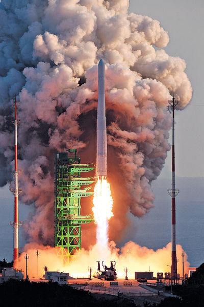 南韓自主研發火箭升空 衞星未能進入軌道