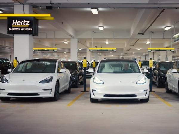 Hertz 狂掃10 萬部Tesla 有原因半數租予Uber 司機- ezone.hk - 科技 
