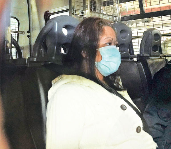 涉私家車溜後撞斃途人 女司機獲准保釋