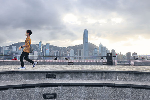超強颱風「雷伊」移向菲律賓 料冬至靠近本港