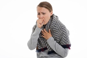 氣溫驟降要增強抵抗力預防感冒　營養師推薦7大營養素對抗上呼吸道感染