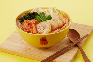 譚仔雲南米線母親節推出全新韓式泡菜湯雞卷米線！韓式泡菜醬雞翼5月中登場