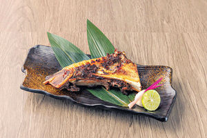 即劏日本直送藍鰭吞拿魚盛宴