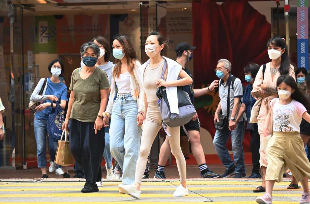 新冠肺炎︳今增1,186本地個案連續6日破千 6間學校爆疫有班房需停課