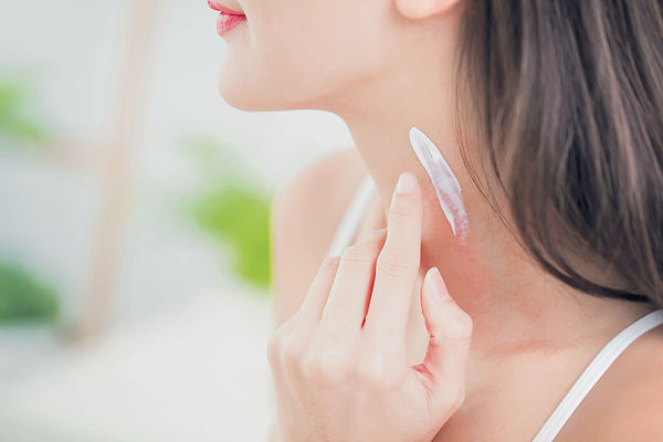 上半年投訴205宗 年升逾倍 逾半護膚品網店 無列成分