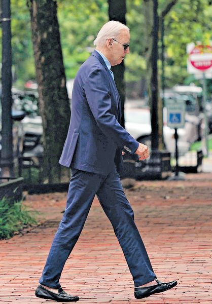 前白宮醫生：拜登認知惡化難完成任期