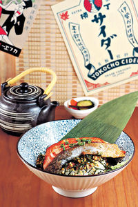 九龍灣和洋食屋 10吋長霸氣鰻魚蛋包飯