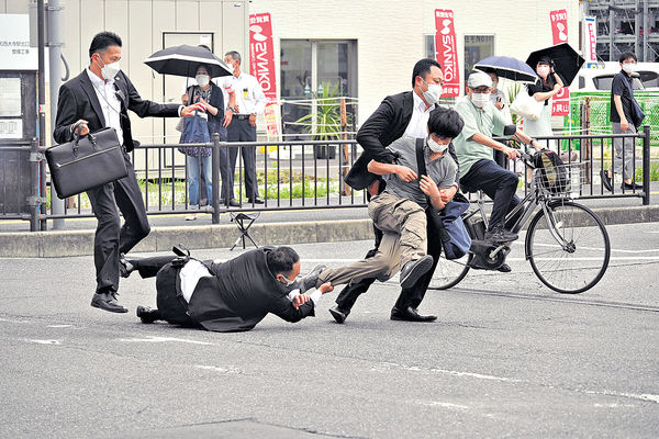 安倍遇刺有保安漏洞 日本警察廳長引咎辭職