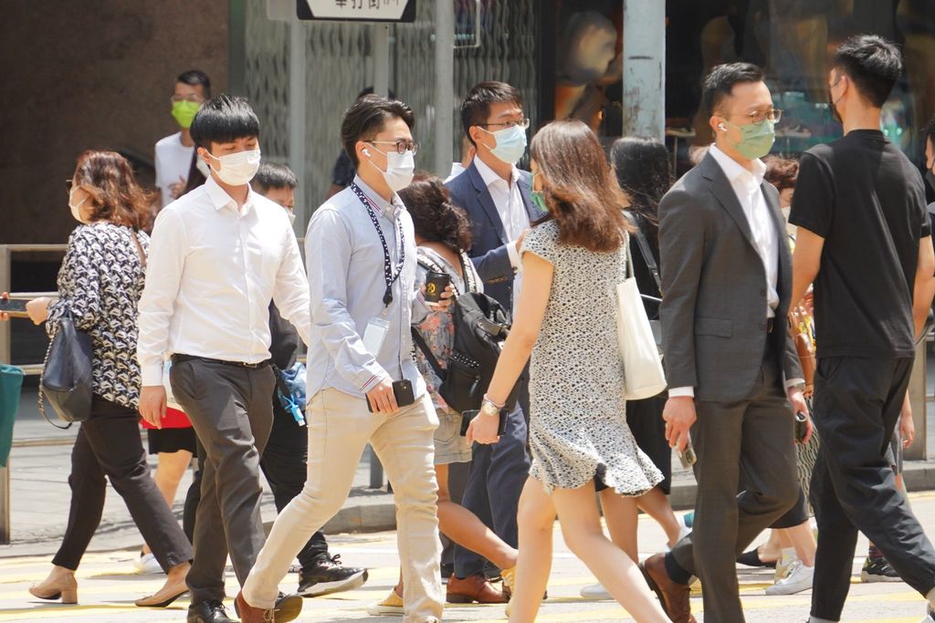 新冠肺炎︳今增9495宗確診9人染疫亡 34歲男入院13小時離世