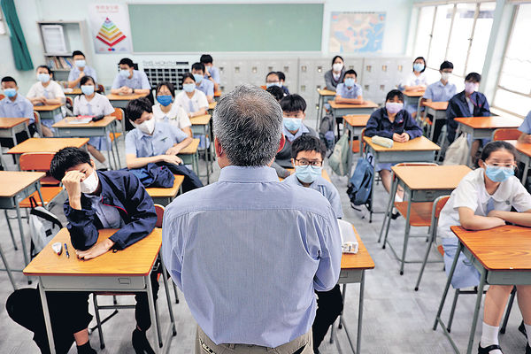 教師普通話聆聽較差 「潔具」聽錯「借據」