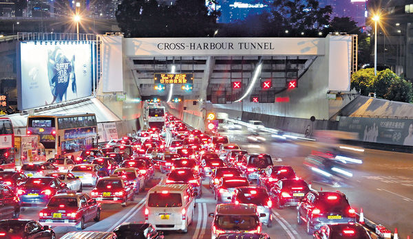 新三隧分流方案 紅隧東隧繁忙時段或加20元