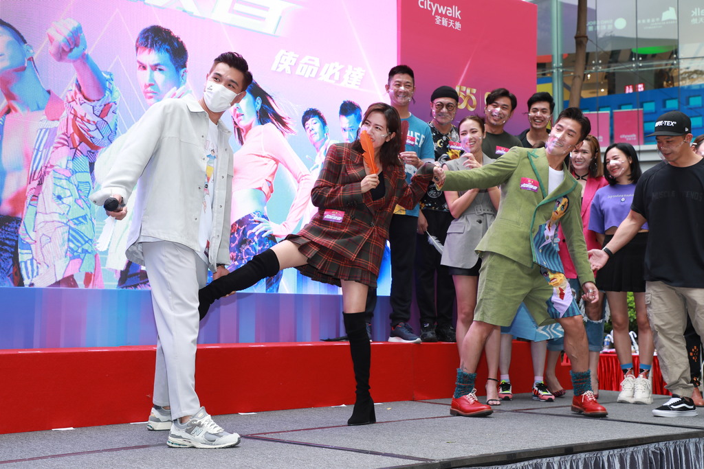 陳展鵬險被唐詩詠「撩陰腿」踢中 笑女兒小豬比恨要弟妹：佢話我哋唔生佢自己生