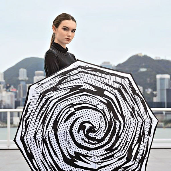 海港城 × 視覺藝術家 捐公益金換時尚雨傘
