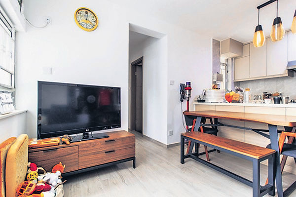 36萬元裝修全屋 營造大地色系家居