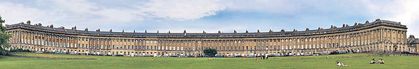 Bath#Royal Crescent#新月街#建築外觀聞名