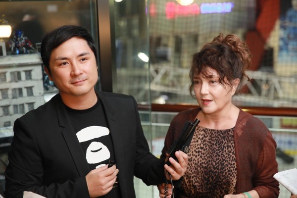 施明不慎跌倒入院接受開腦手術icu留醫情況危殆泳豪 而家未醒 晴報 娛樂 中港台 D2215