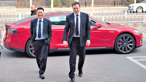去年管理中港台事務 朱曉彤傳任Tesla總裁