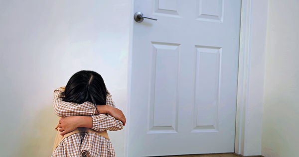 7成人冀父母聆聽 家長責罵學業壓力 致兒童負面情緒