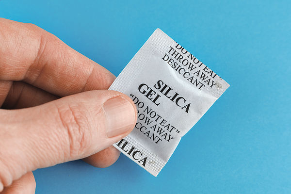 毛孩誤吃乾燥劑怎辦？