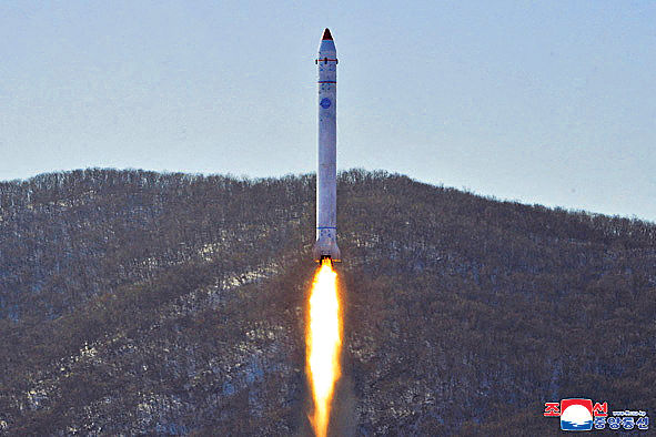 北韓成功製大功率火箭引擎 稱可送各種衞星入軌道
