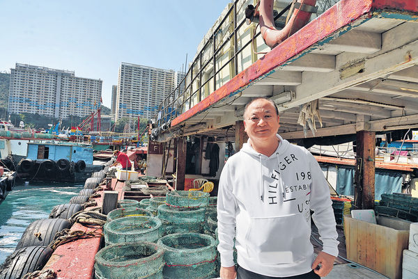 參觀香港仔魚市場 漁民導賞 分享趣味知識