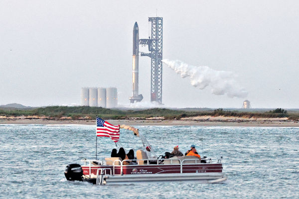 史上最大火箭 SpaceX星艦突推遲試射