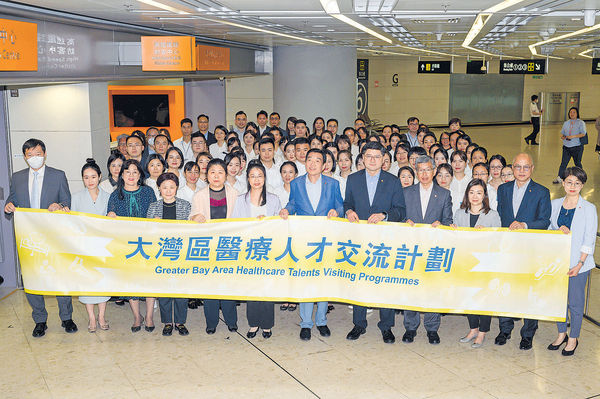 大灣區護士服務老人科 醫管局讚高質素