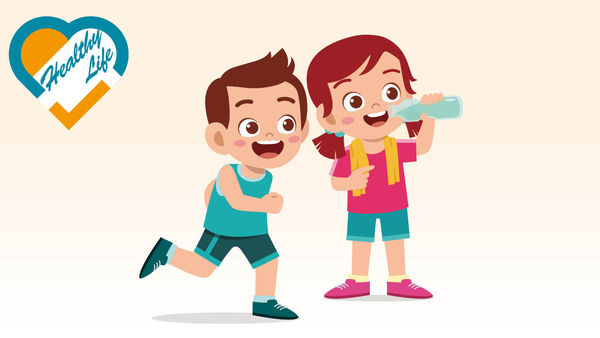 炎夏運動補水 兒童首選清水 喝太多含糖飲料 恐致肥損牙齒