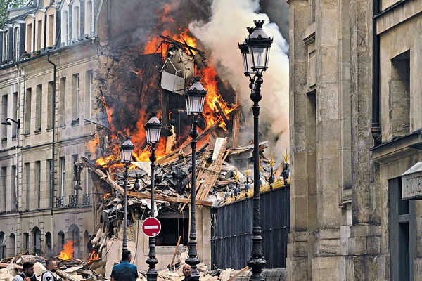巴黎建築物爆炸37傷2失蹤 居民曾聞強烈氣味