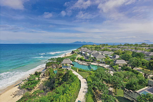 峇里超豪華住宿體驗 海邊宮殿式Resort