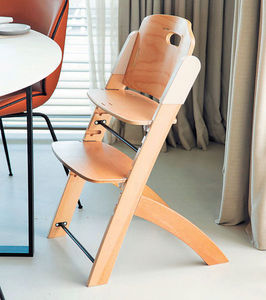 比利時品牌全新推出 EVOSIT可調式餐椅
