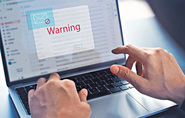 首5月71宗釣魚電郵騙案涉半億元 警防騙演習 揭邀視像會議訂閱AI最易中招