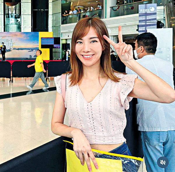 娛樂新聞台主播入行兩年上車 賴彥妤首置購油塘新盤
