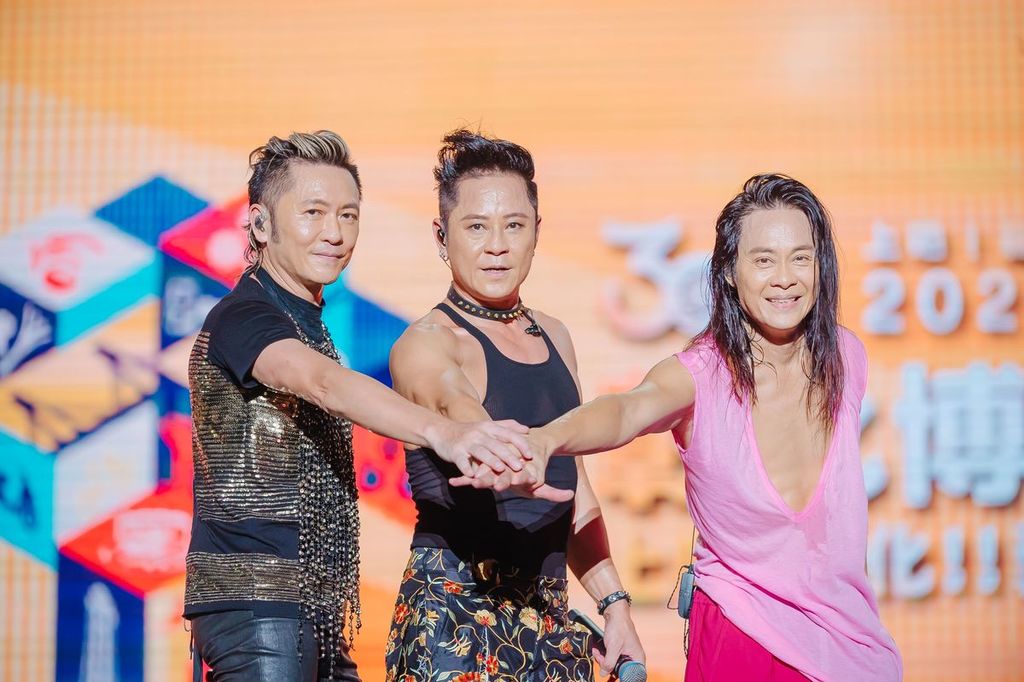 草蜢為10月台灣個唱彰化表演熱身 傾力跳唱答謝熱情觀眾全身濕晒