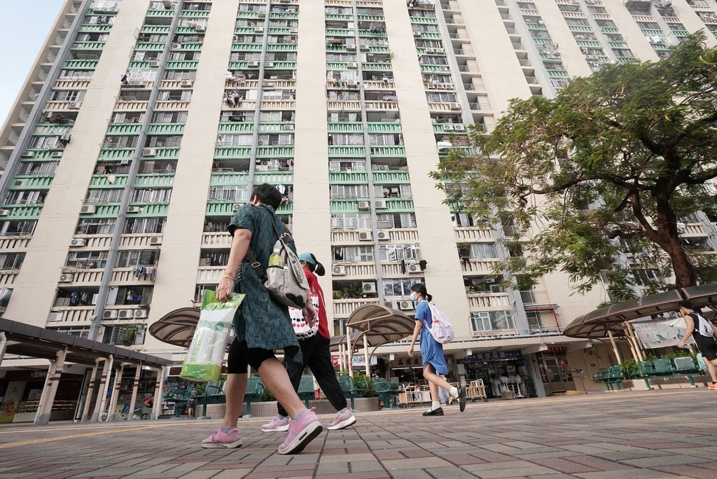 濫用公屋｜內地擁多個物業 公屋戶被收回單位 房署：未推好市民獎已有多人舉報